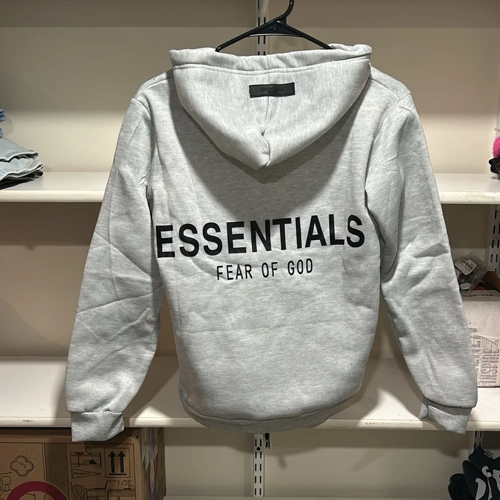 NWOT Men’s Essentials Hoodie - Picture 2 of 2